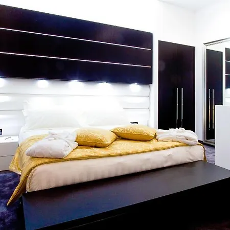 Style 5* Milano